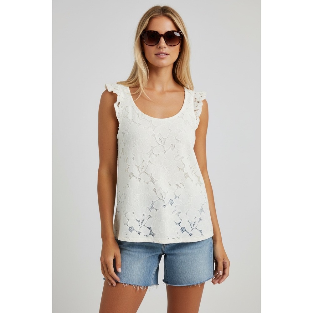 Cream Lace Flutter Sleeve Medium Scoop Neck Tank Top Women's Casual